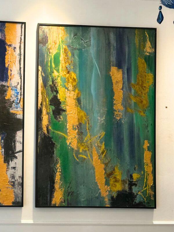 Emerald Flow – Canvas with Black Metal Frame