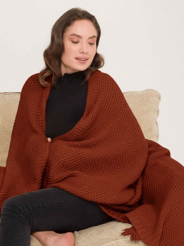 Rust Knitted Throw Blanket with Tassels – Soft Textured Single Sofa Throw (130 x 170 cm)