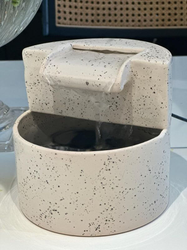 “LOOP” Tabletop Ceramic Waterfall – Tranquil Handmade Décor
