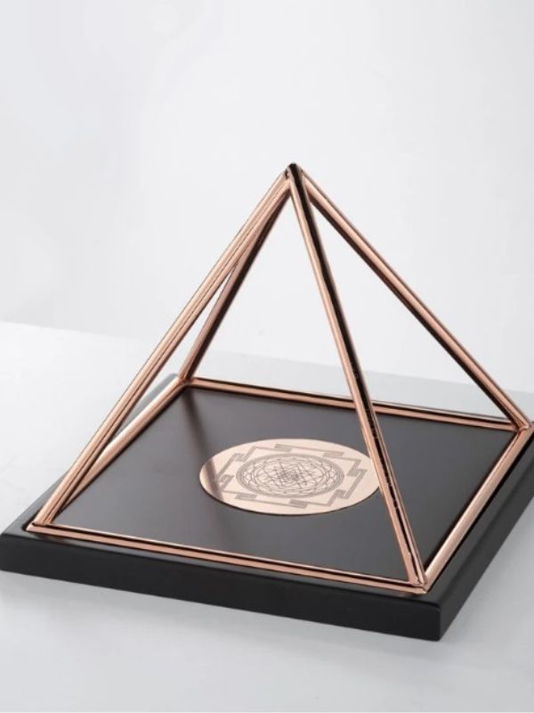 Copper Energy Pyramid – Energetic Home Accent & Meditation Aid