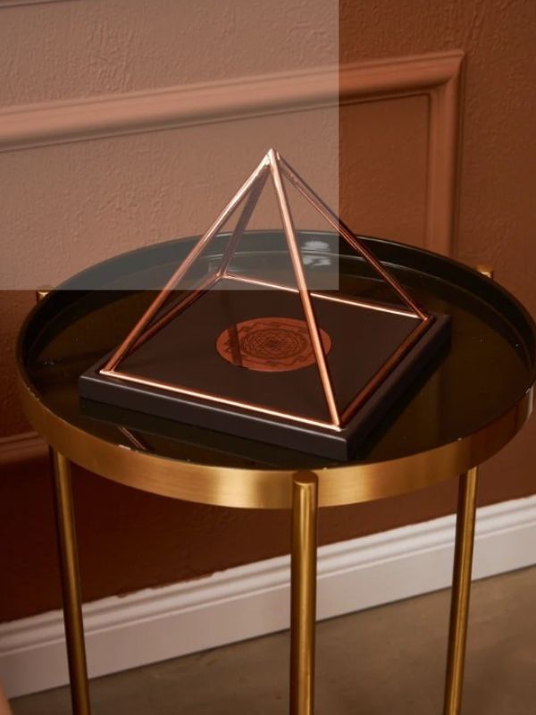 Copper Energy Pyramid – Energetic Home Accent & Meditation Aid