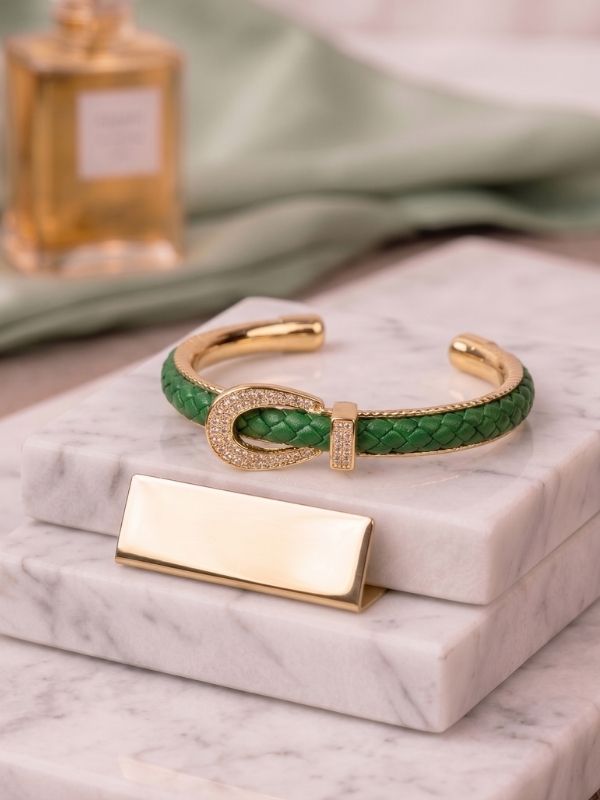 Luna Loop Bracelet