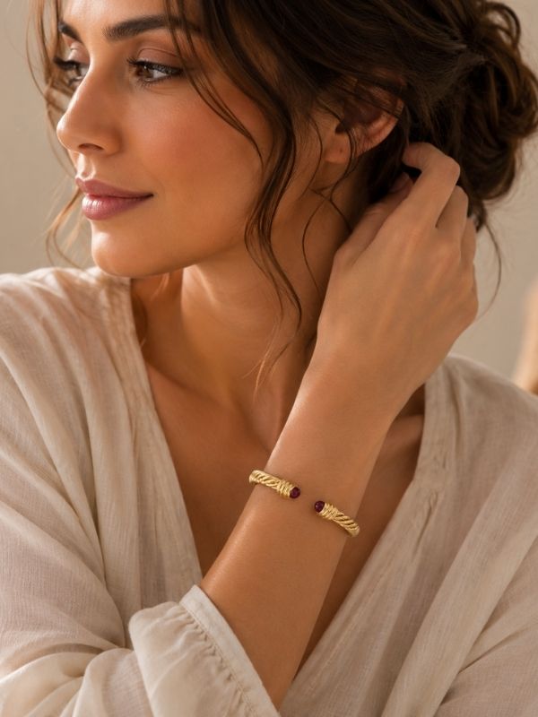 Luna Twist Cuff