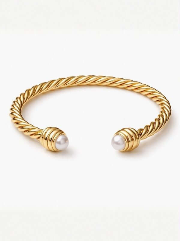Luna Twist Cuff