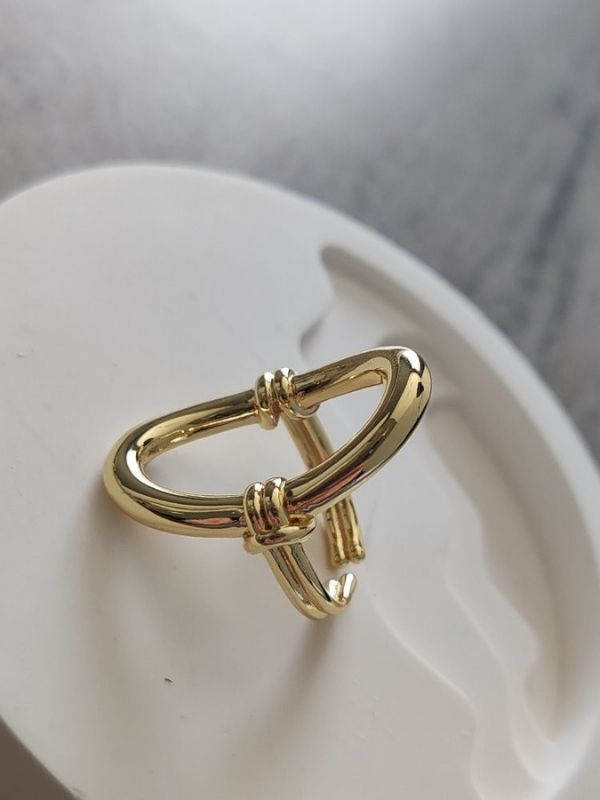 Orbit Link Ring – Gold Stainless Steel Statement Ring
