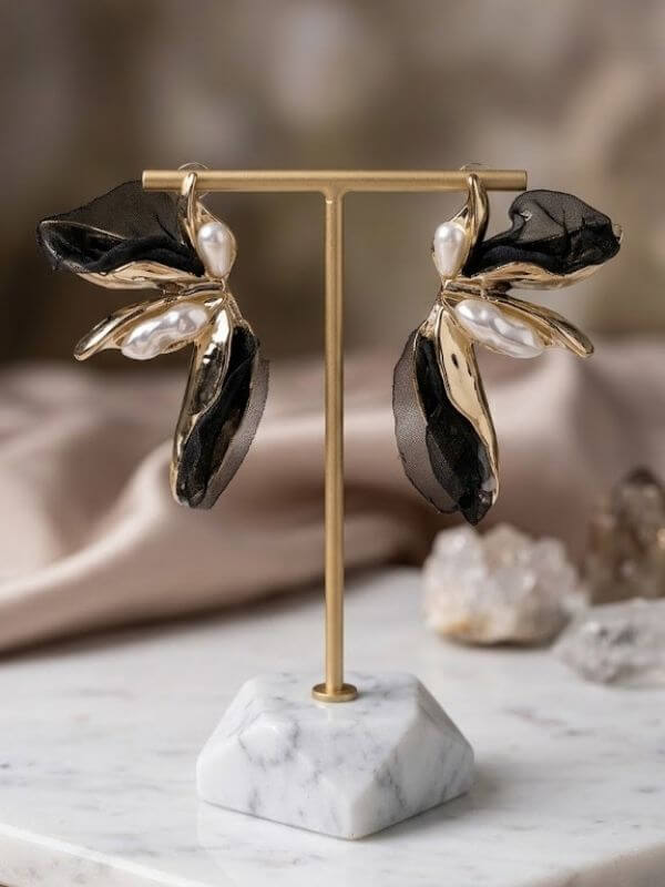 Petal Muse Earrings
