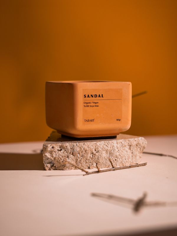 Organic Soy Wax Concrete Candle – Eco-Chic Fragrance Accent