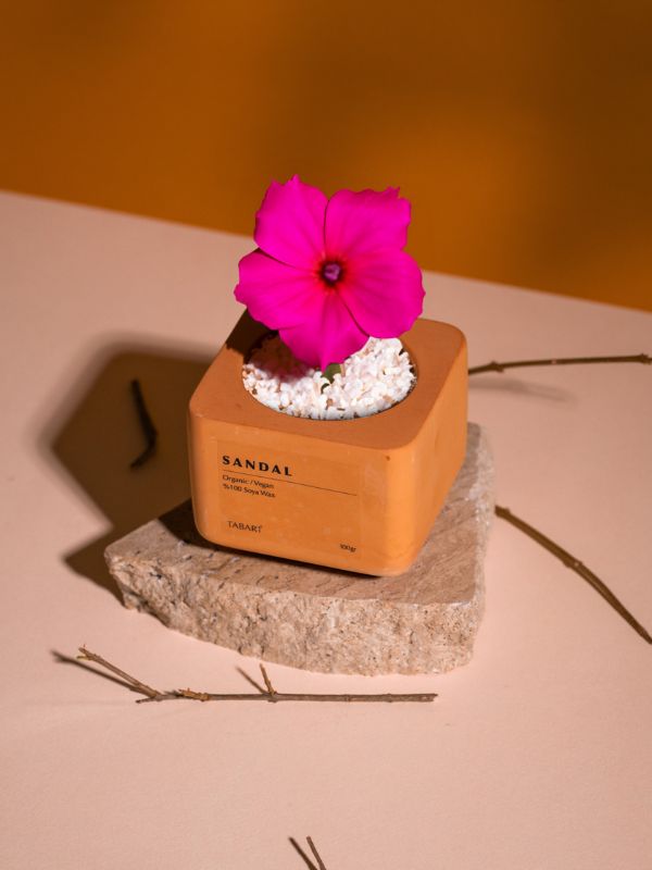 Organic Soy Wax Concrete Candle – Eco-Chic Fragrance Accent