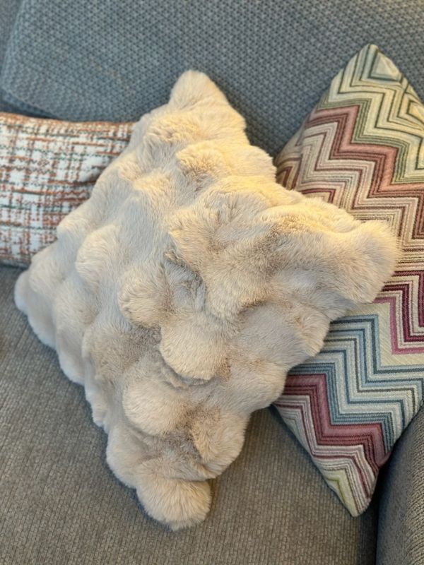 Taupe Faux Fur Throw Pillow Case – Ultra Soft Plush Cushion Cover(45 x 45 cm)