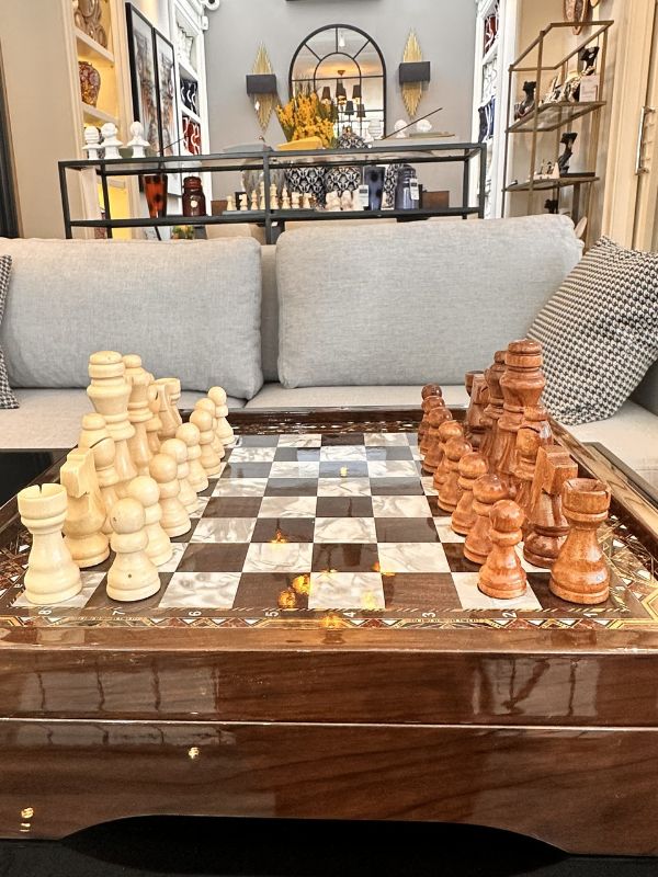 VIP Chess Set Small – Mother-of-Pearl Inlay Elegance