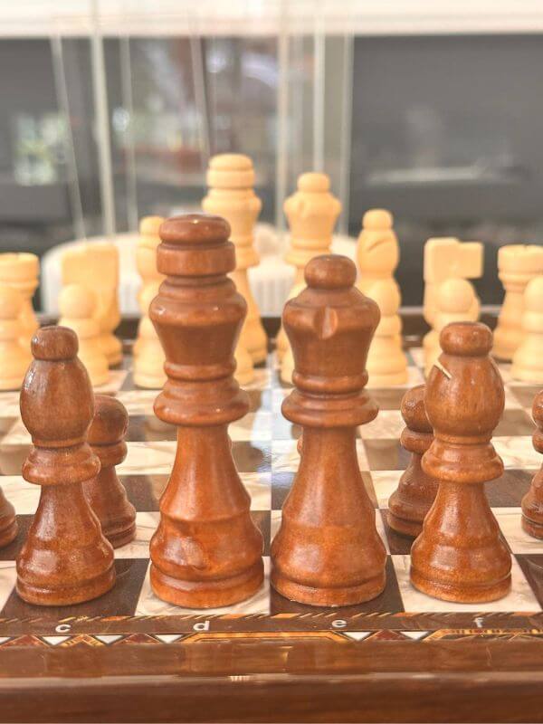 VIP Walnut Chess Set – Large Luxurious Collector’s Edition