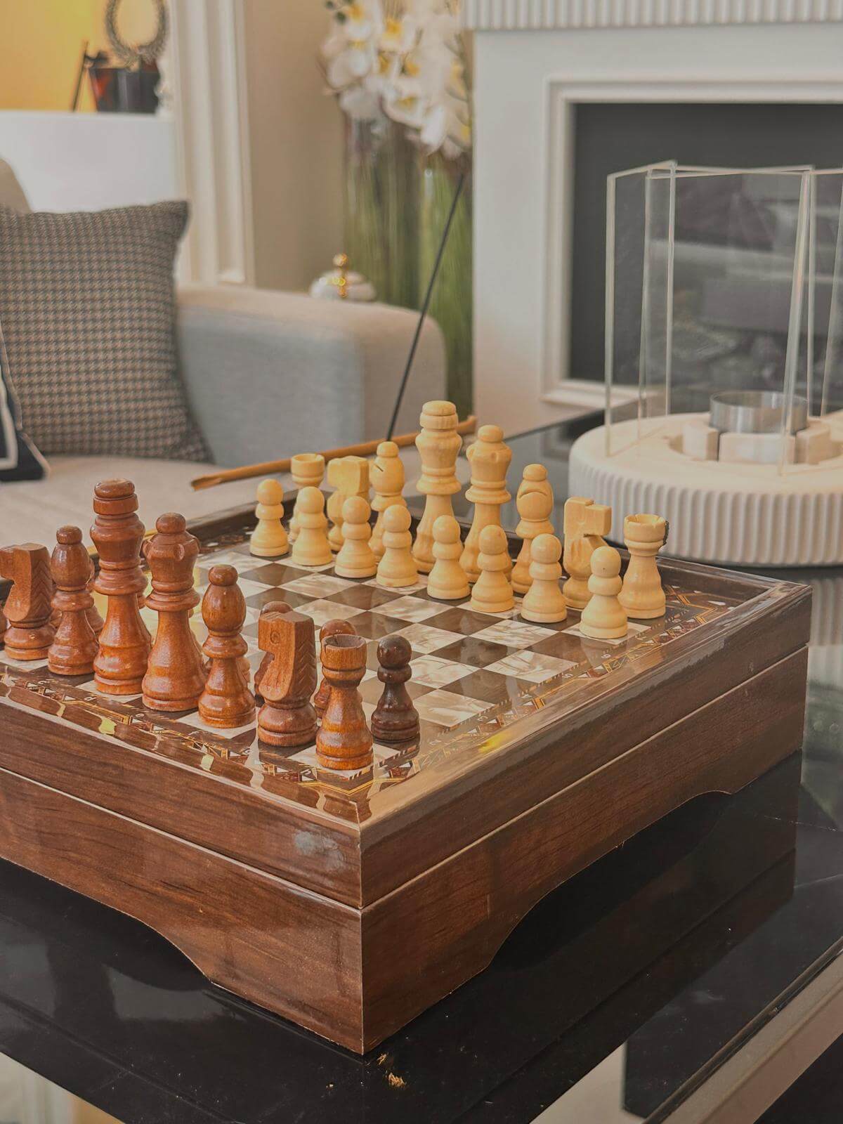 VIP Walnut Chess Set – Large Luxurious Collector’s Edition