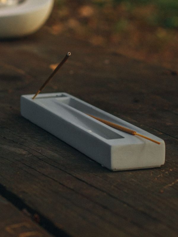 "WAY" Concrete Incense Burner – Minimalist Stick Accessory