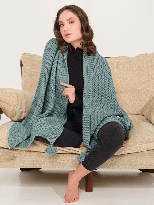Sage Knitted Throw Blanket with Tassels – Soft Textured Single Sofa Throw (130 x 170 cm)
