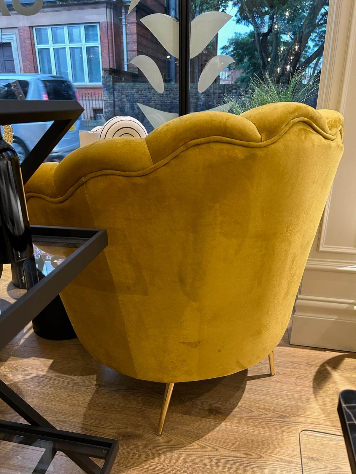 DAISY ARMCHAIR YELLOW