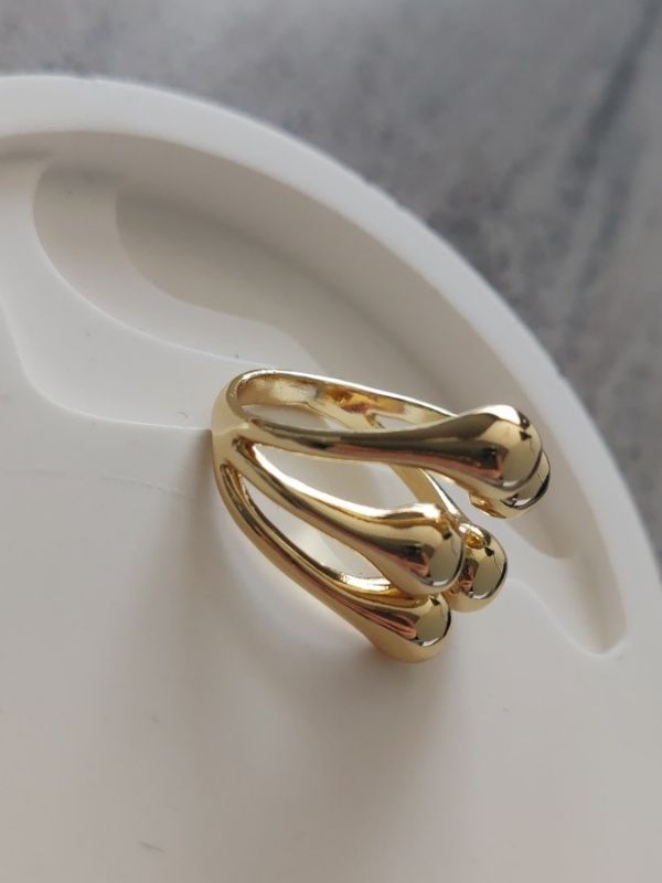Celeste Orbit Ring