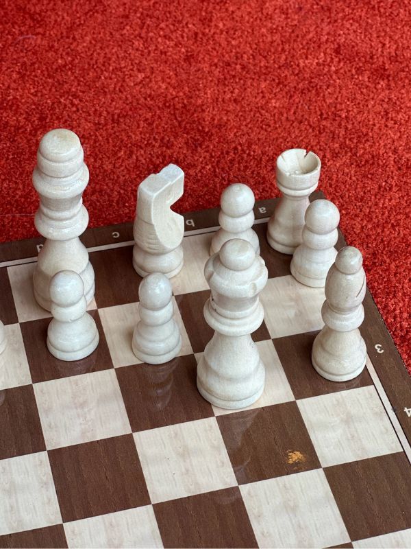 Chess Classic Set Small – Compact Elegance for Anywhere
