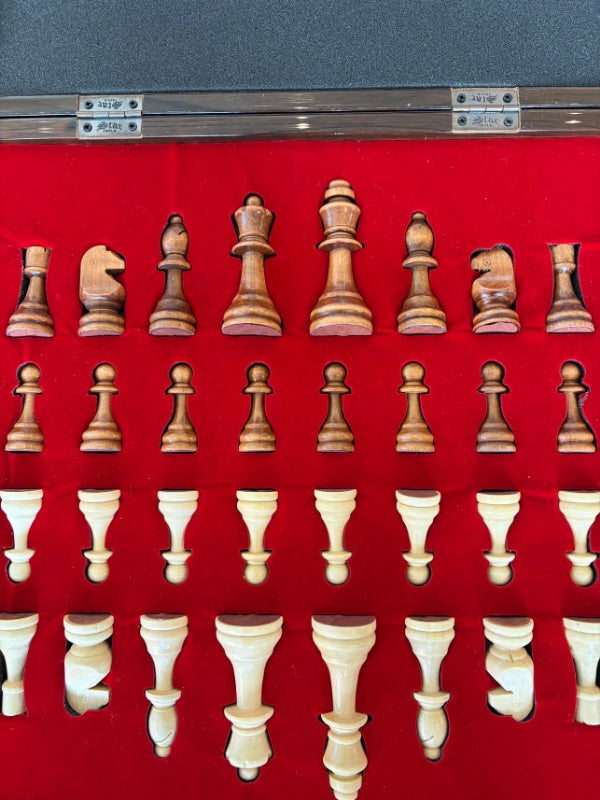 Classic Inlay Wooden Chess Set