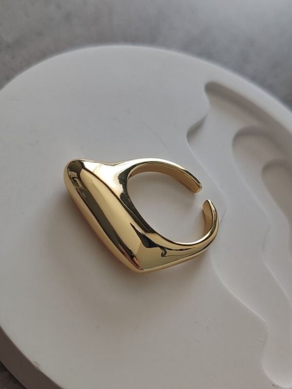 Elara Ring