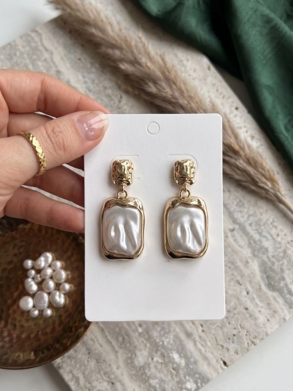 Liora Frame Earrings
