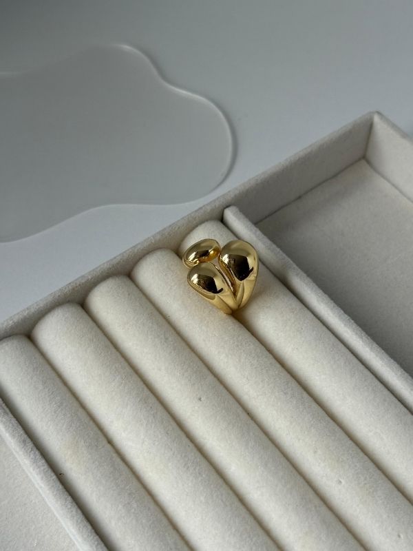 Luna Drop Ring