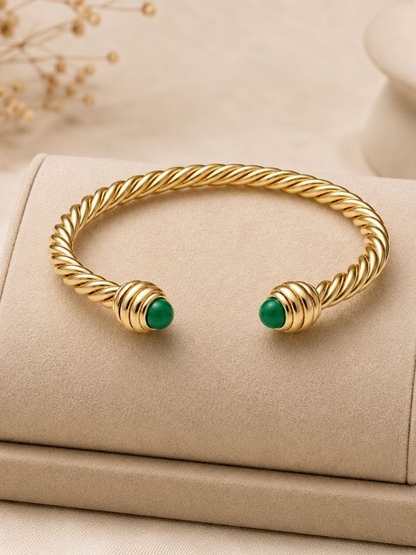 Luna Twist Cuff