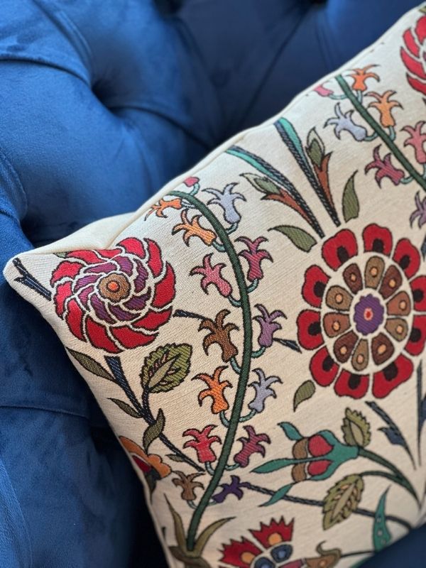 Ottoman Tulip Garden Gobelin Cushion – 41x41 cm