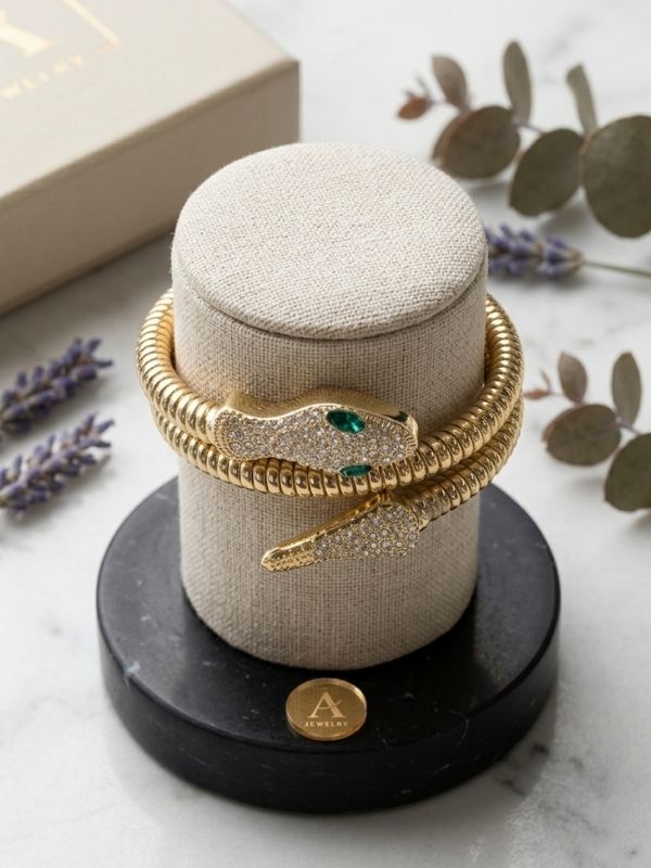 Serpentina Coil Bracelet