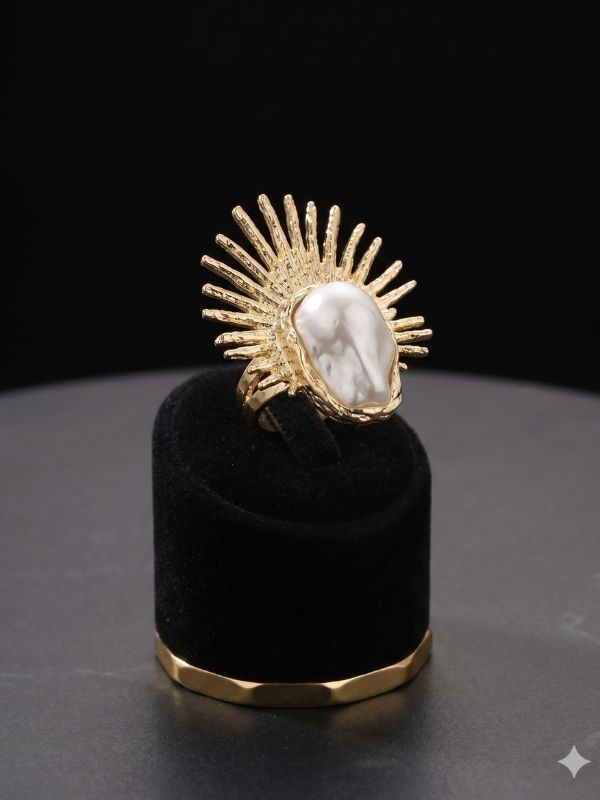 Solara Pearl Ring