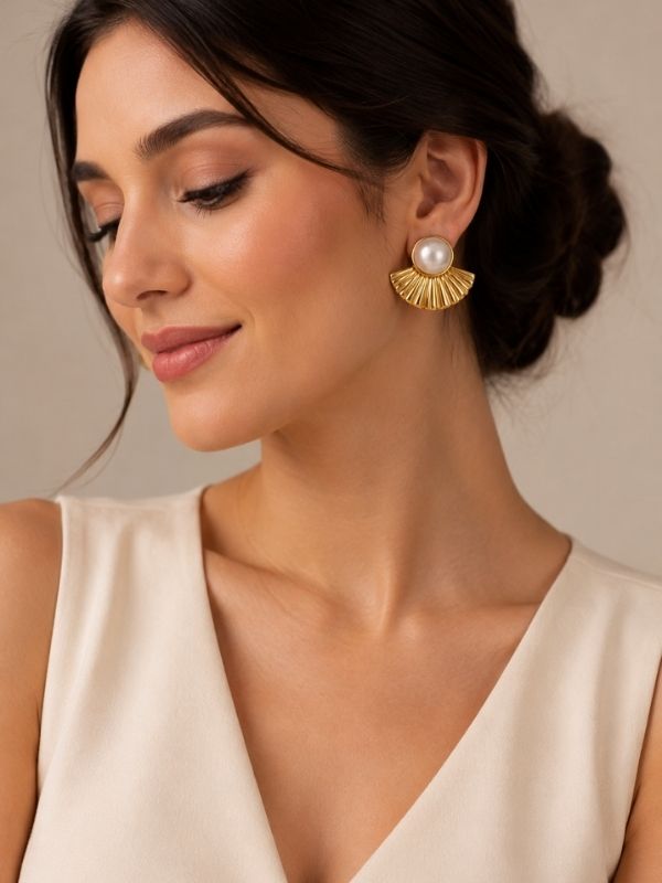 Solea Fan Earrings